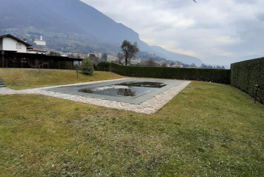 Lago di Como lenno ampio appartamento in residence con piscina e vista lago (11)