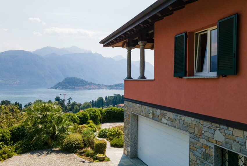 Villa in vendita sul lago di Como con giardino e piscina (30)