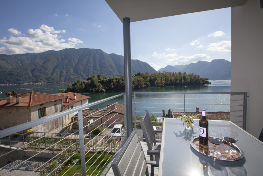 Appartamento in vendita a Ossuccio Lago di Como in residence con piscina (15)