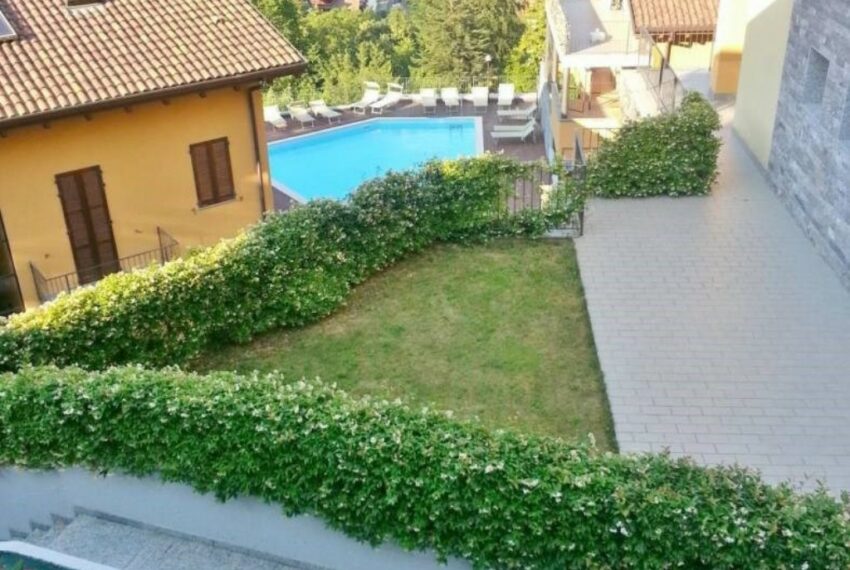 Argegno bilocale con giardino in residence con piscina (8)
