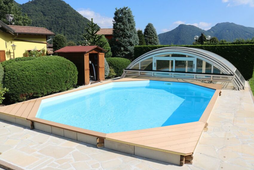 Valle Intelvi villa in vendita con piscina e parco (29)