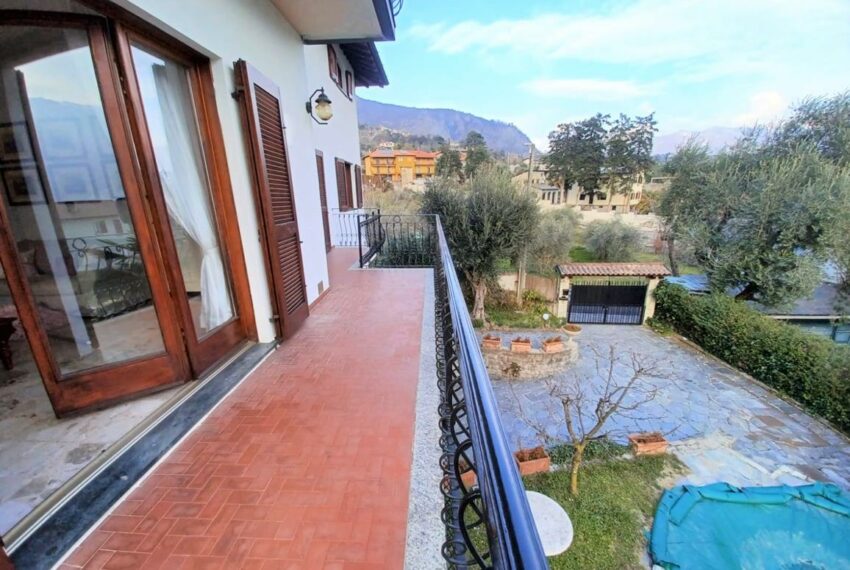 Appartamento in vendita nella Tremezzina, Lago di Como, con piscina e giardino (10)