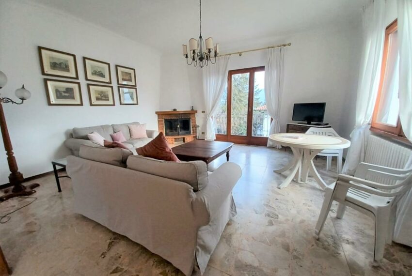 Appartamento in vendita nella Tremezzina, Lago di Como, con piscina e giardino (18)