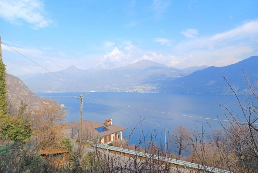 Menaggio appartamento in vendita con vista lago, giardino privato e garage (4)