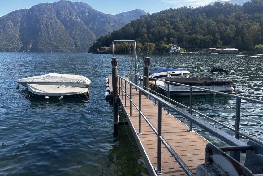 appartamento direttamente a lago con piscina posto barca e auto. Lago Como Tremezzina lenno (3)