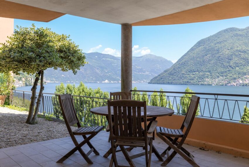 Brienno lago di Como villa vista lago (32)