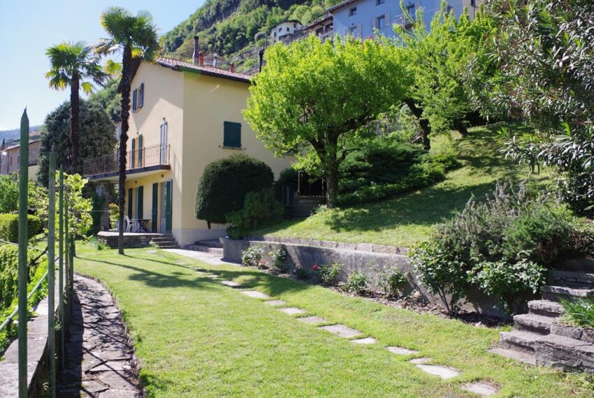 Villa Carate Urio con giardino e vista (11)