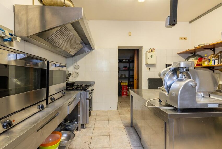 Carlazzo bar in vendita (9)