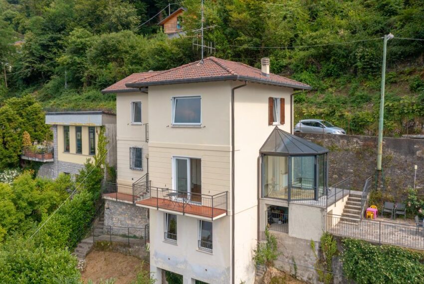 Faggeto Lario villa vista lago (1)
