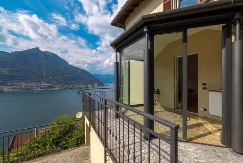 Faggeto Lario villa vista lago (21)