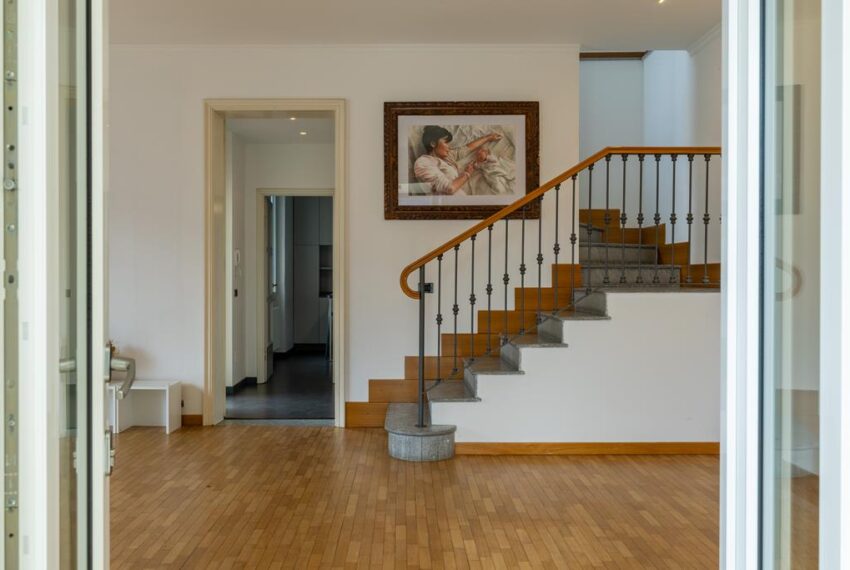 Faggeto Lario villa vista lago (25)