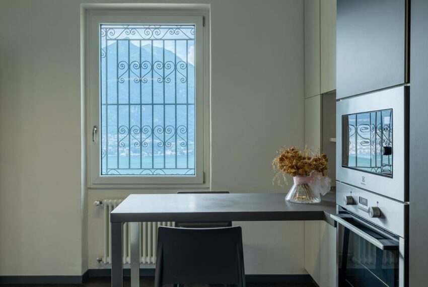 Faggeto Lario villa vista lago (26)