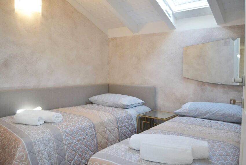 53209078-b587-44a8-b605-aec7f29c3994