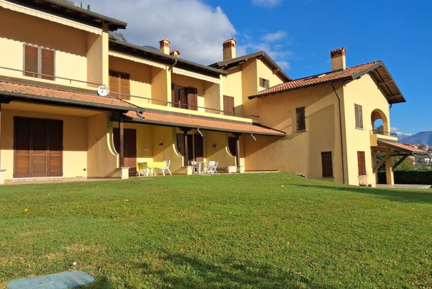 Sala comacina villetta vista lago (22)