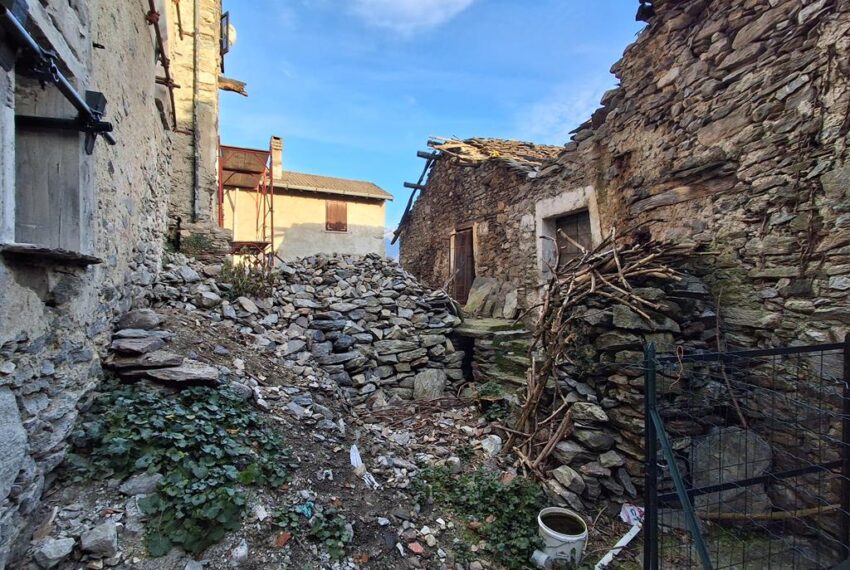 20251211_152032 (Copy)