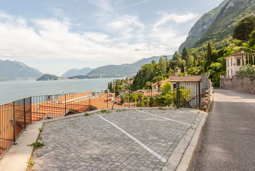 0e525ff2-a288-4e71-b27a-e80f3917006e