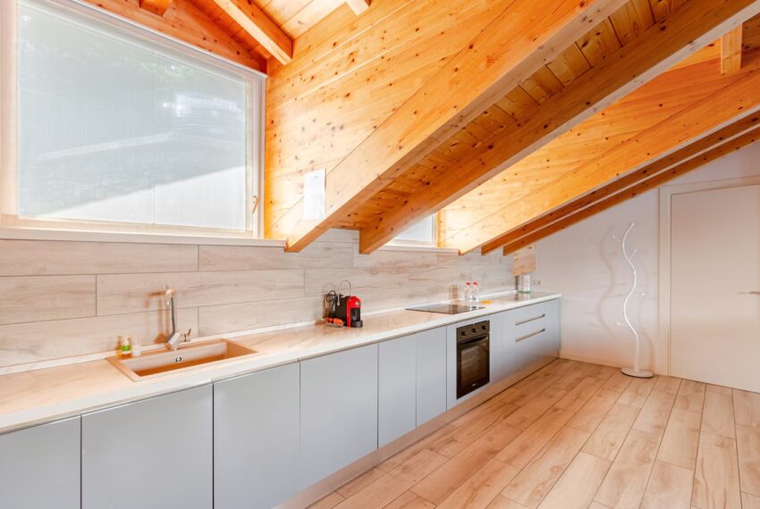 21a2d948-fc88-4f67-97af-c24a0d2d5386