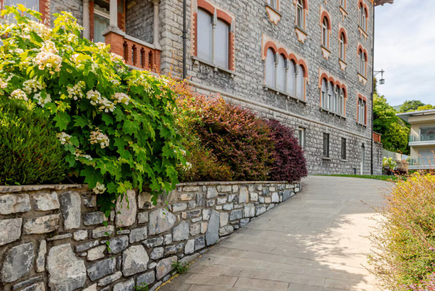 0040945-0040782-2b10ab05-c94b-445d-90c0-c1ee9fe1fa1d