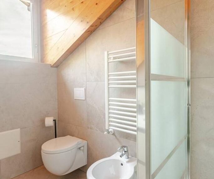 df3f8c47-69f1-435c-bb8e-38d442d71535 (Copy)