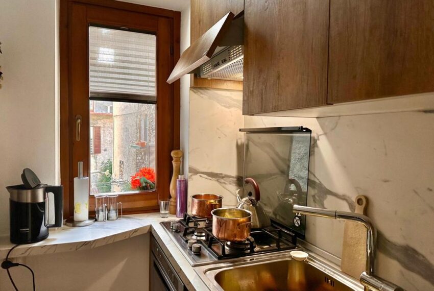 231-1771065788-xl (Copy)