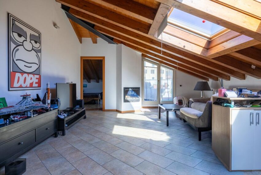 Dongo IMG_1163-HDR (Copy)