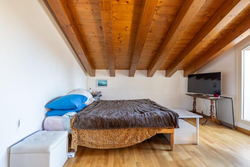 Dongo IMG_1184-HDR (Copy)