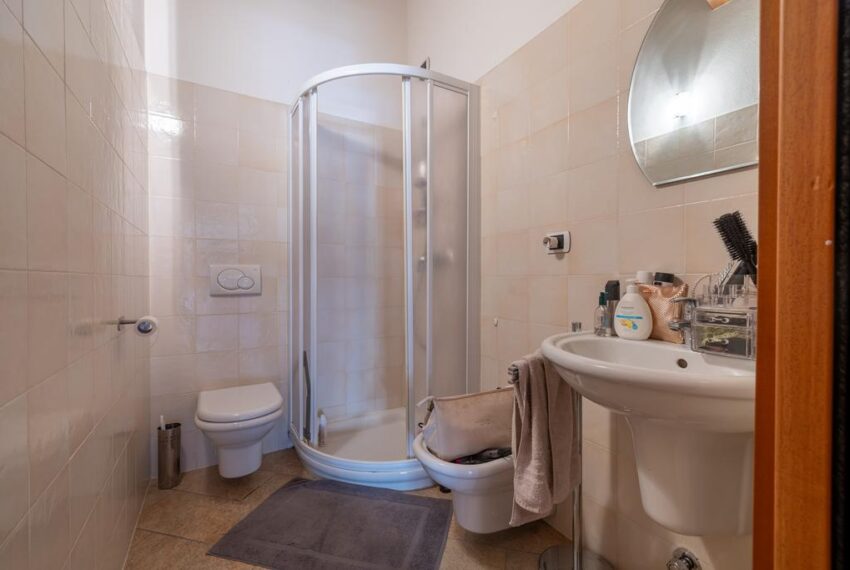 Dongo IMG_1204-HDR (Copy)