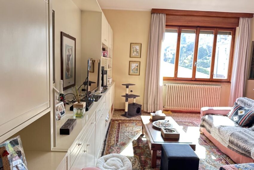 Menaggio trilocale in centro (15)