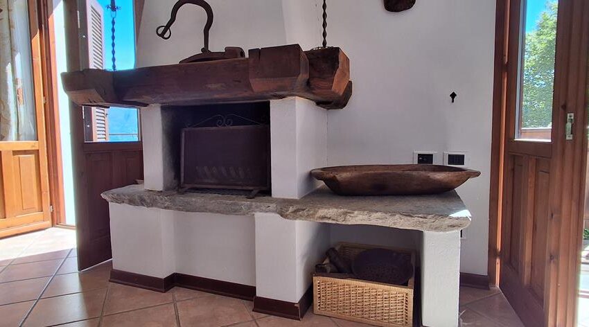 0042670-Menaggio_collinare_rustico_ristrutturato_con_t