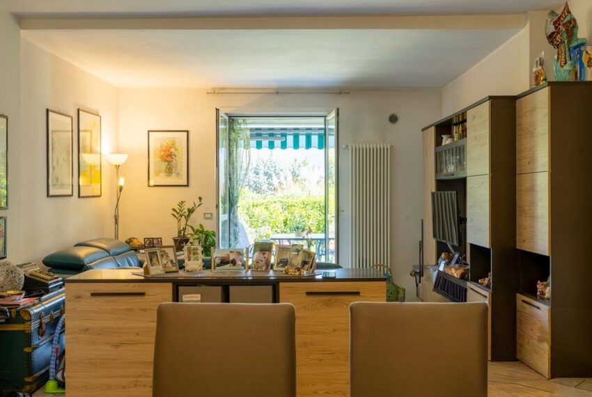 Griante appartamento con giardino e vista (10)