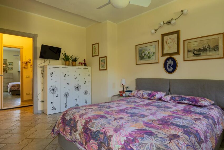 Griante appartamento con giardino e vista (13)