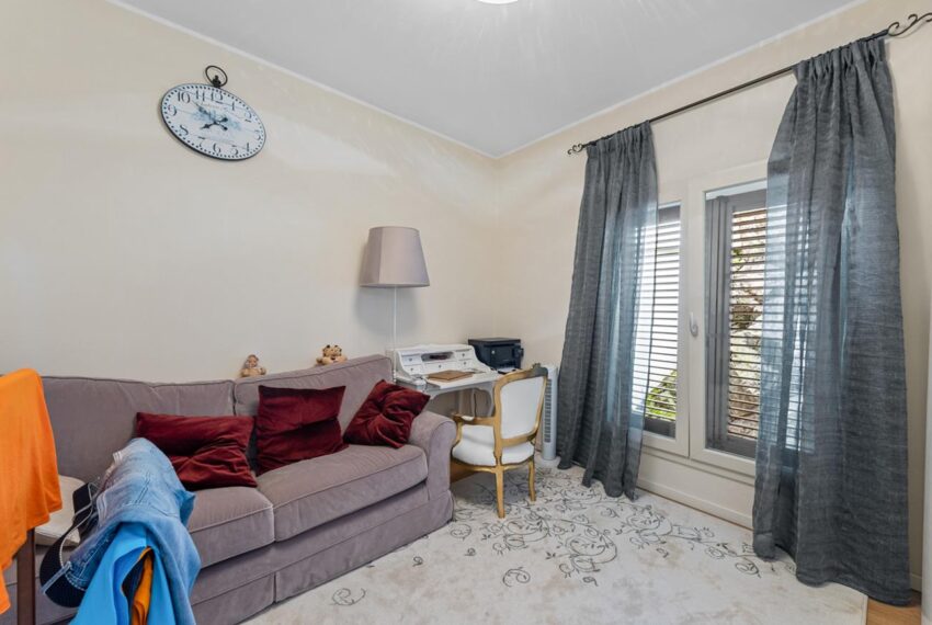 Menaggio villa con piscina vista lago (13)