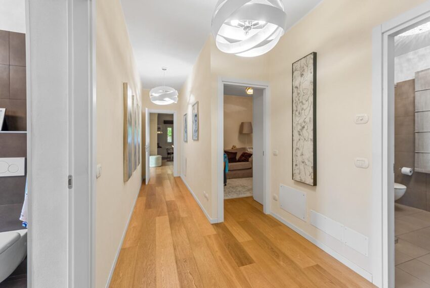 Menaggio villa con piscina vista lago (20)