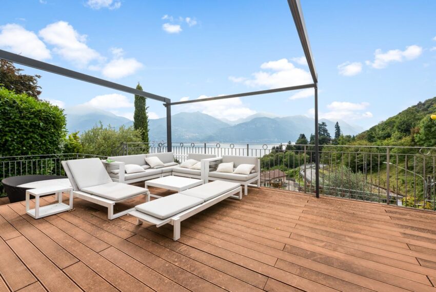 Menaggio villa con piscina vista lago (25)