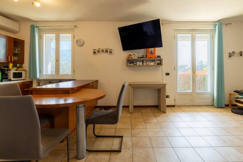 Mezzegra villetta vista lago (2)