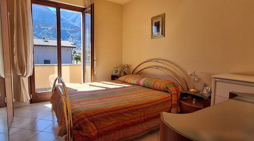 Porlezza casa con giardino (22)