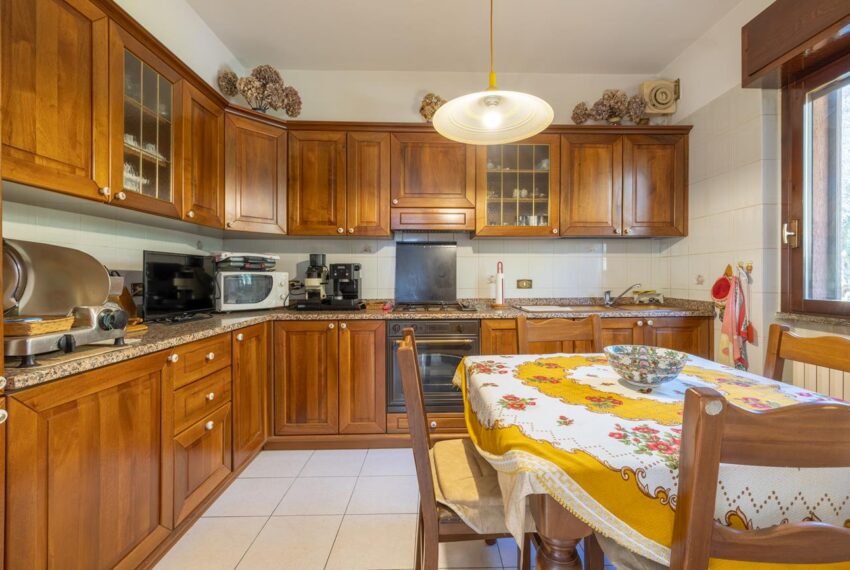 Appartamento vendita Tremezzina - Mezzegra residence piscina (16)