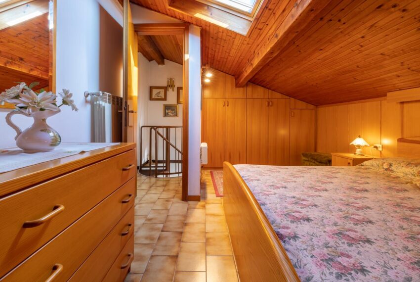 Appartamento vendita Tremezzina - Mezzegra residence piscina (22)