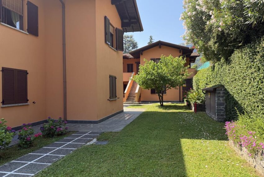 Menaggio bilocale con terrazzo e garage (19)