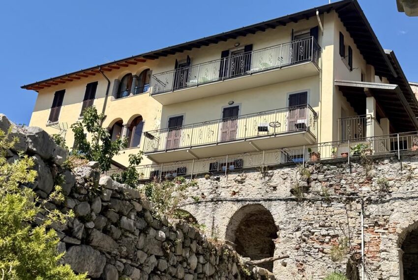 Tremezzina appartamento in borgo storica con terrazza vista lago (2)