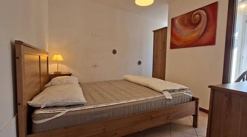 Musso appartamento in borgo con terrazza vista lago (6)